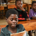 Le PAM et la France collaborent contre la faim dans les écoles du Malawi